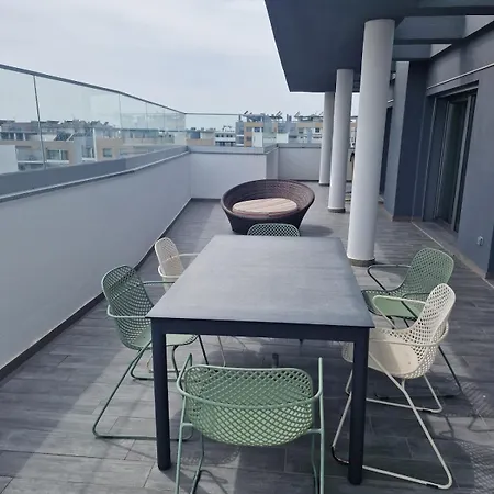 Luxurious Penthouse Ocean View